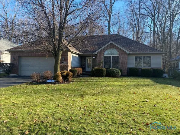 703 Whisperwood Pkwy, Holland, OH 43528