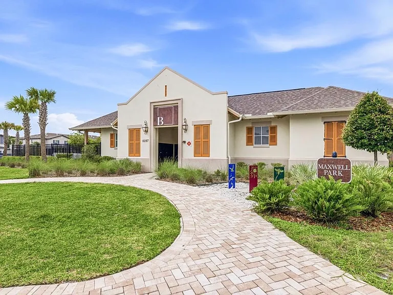 8327 Corner Pine Way — Photo 48