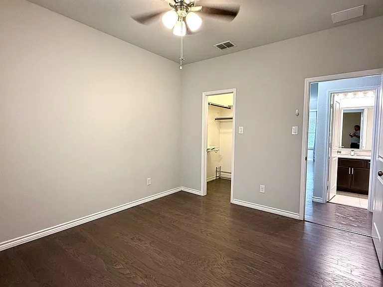 3728 Holly Brook Dr — Photo 27