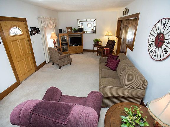 4th image of 2922 Avenue B