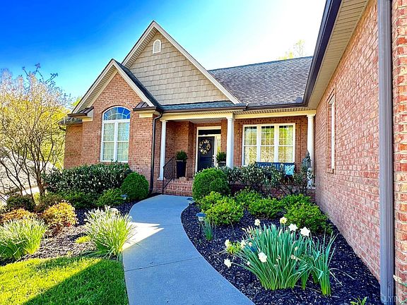 2nd image of 107 Wheatland Ct