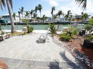 390 4th St, Key Colony, FL 33051