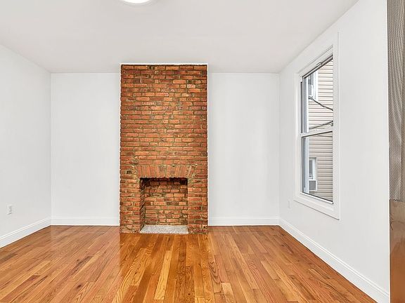 5th image of 69 Troutman St #2F
