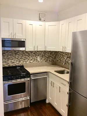 Rented by Compass | media 38