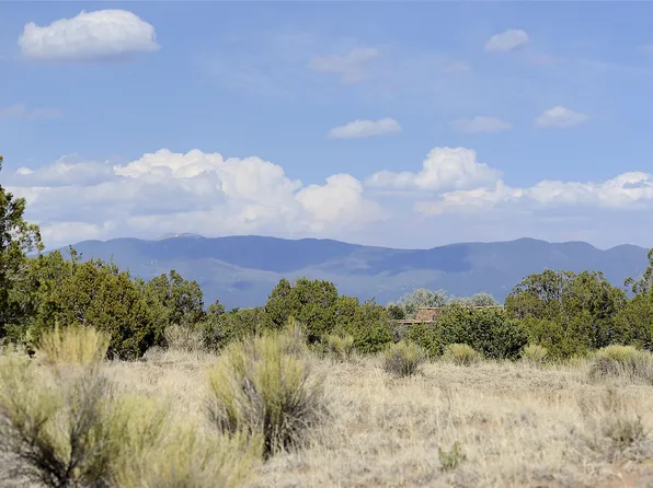 32 Grey Wolf, Santa Fe, NM 87506