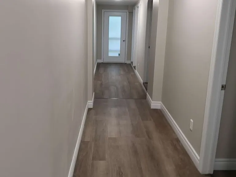 28 Earl St #B — Photo 4