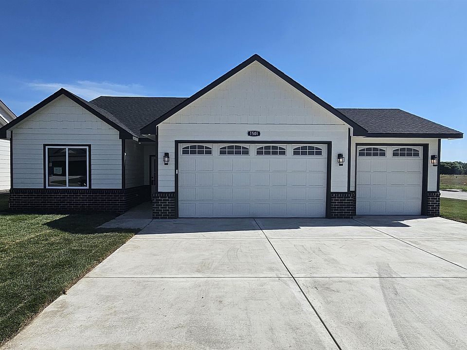 1st image of 1501 E Midway Ct