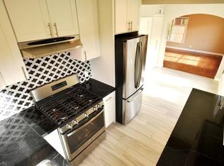 369 Orange St, Oakland, CA 94610
