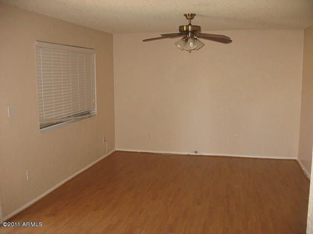 2nd image of 3402 N 32nd St Unit 112