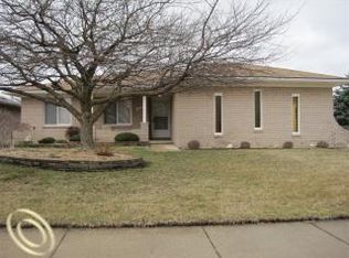 39187 Faith Dr, Sterling Heights, MI 48310