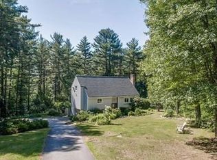 10 Wampanoag Dr, Acton, MA 01720