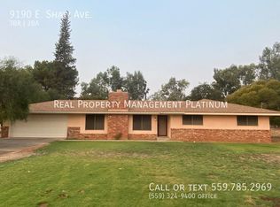 9190 E Shaw Ave, Clovis, CA 93619