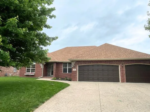 445 E Sequoia Street, Republic, MO 65738