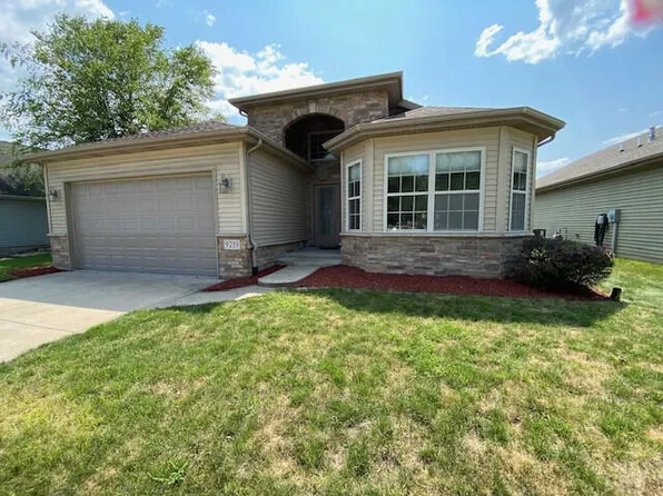 9219 Norris Dr, Hobart, IN 46342