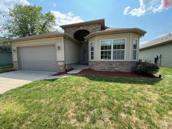 9219 Norris Dr, Hobart, IN 46342