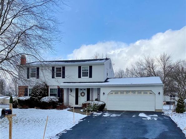 8294 Swallow Path Liverpool Ny 13090 Zillow