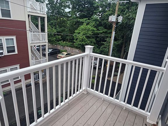 3rd image of 124 Kenrick St #50