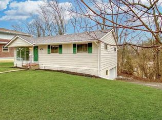 206 Clinton Springs Ave, Cincinnati, OH 45217
