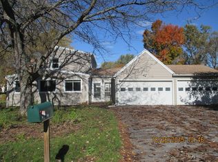 4 Springbrook Dr, North Chili, NY 14514