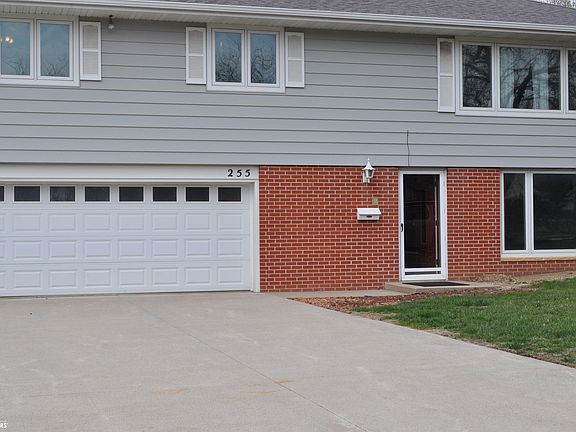 4th image of 255 Perch St