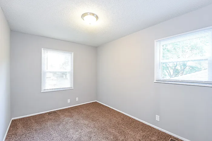 907 N Choctaw Ave — Photo 5