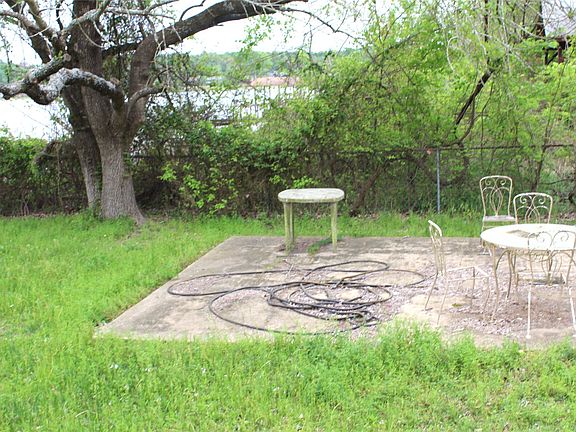 5th image of 107 Shoreline Dr