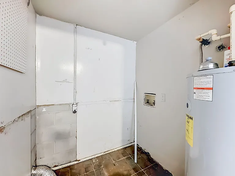 2857 Wonderwood Ln — Photo 29