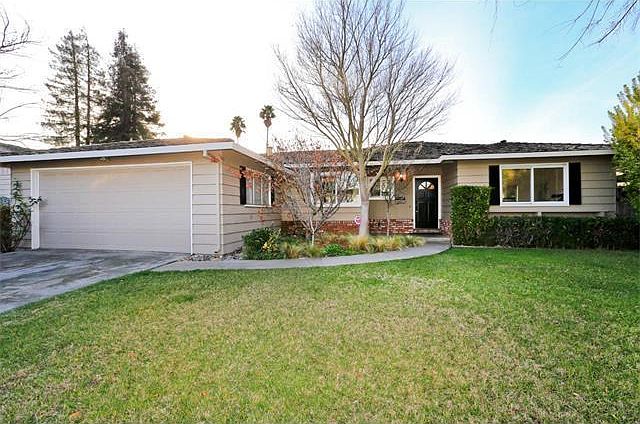 1st image of 957 Trifone Dr