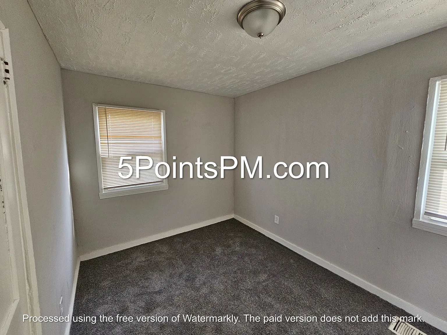 4332 East 143rd St - 1 — Photo 2