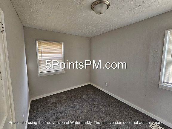 3rd image of 4332 E 143rd St