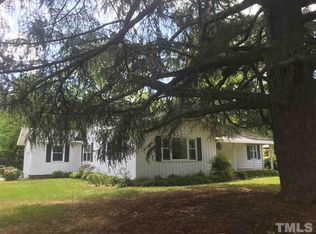 201 S Hughes St, Apex, NC 27502