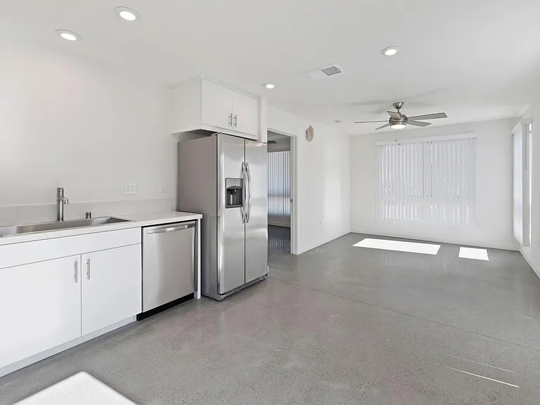 5900 Severin Dr #204 — Photo 5
