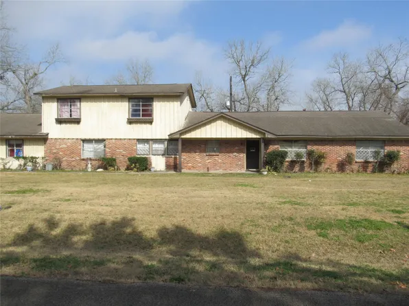 1122 Desirable Ln, Huffman, TX 77336