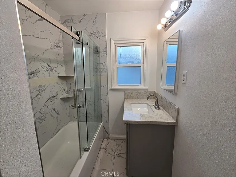 205 E Bencamp St — Photo 7