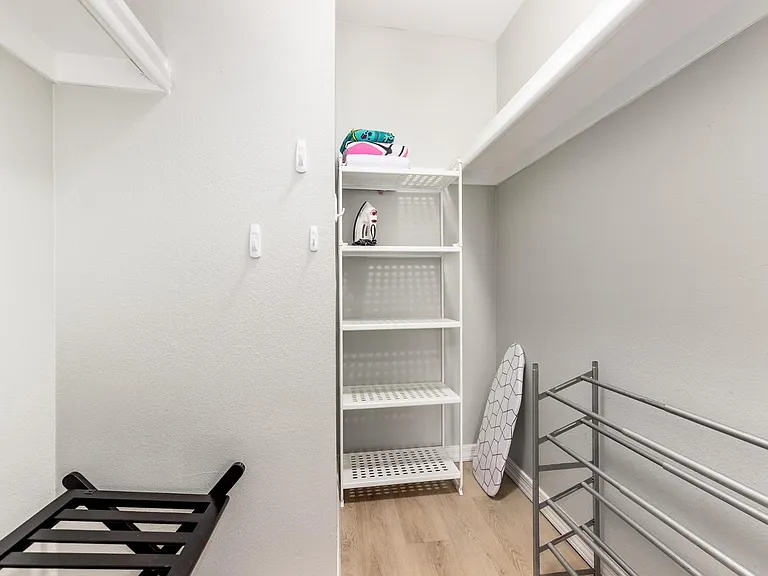 4704 E Paradise Village Pkwy N #219 — Photo 16