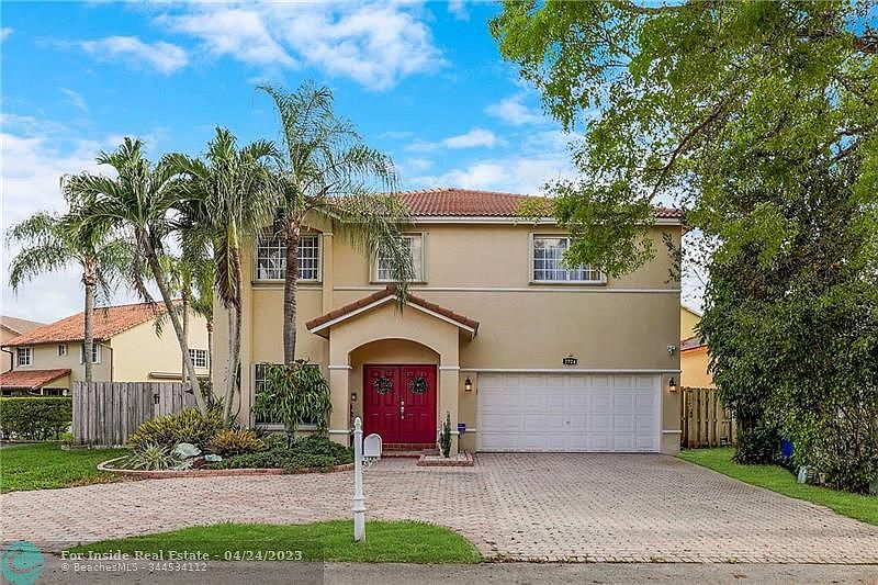1st image of 7724 NW 193rd Ter