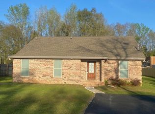 8867 McDonald Rd, Irvington, AL 36544