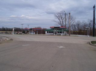 6000 S 6th Street Rd, Springfield, IL 62712