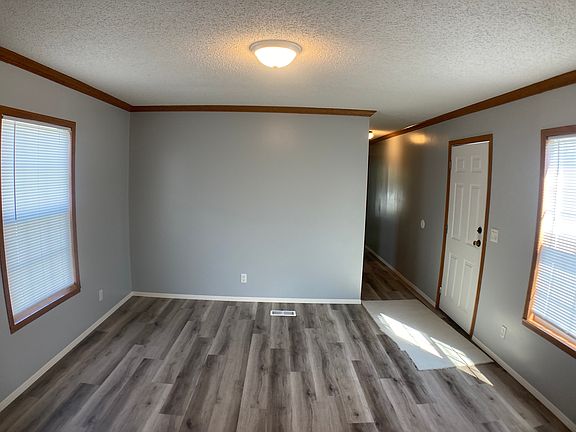 4th image of 3251 S Adrian Hwy #273