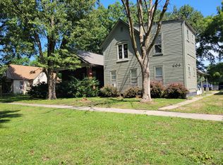 609 W Capitol Ave #3, Springfield, IL 62704