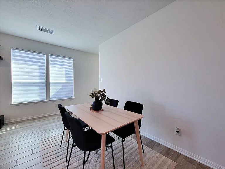 8214 Leisure Point Dr — Photo 8