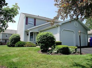 39 Camberley Pl, Penfield, NY 14526