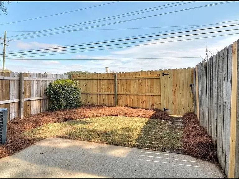 6 Fowkewood Ct — Photo 18