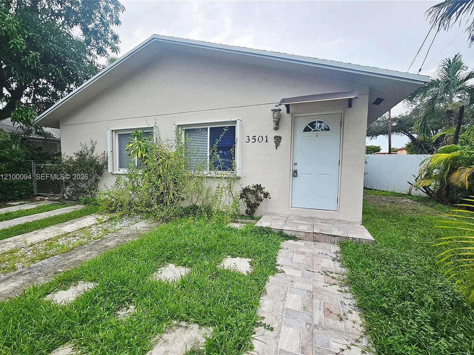 Tamiami Pines Rev Pl — Photo 1