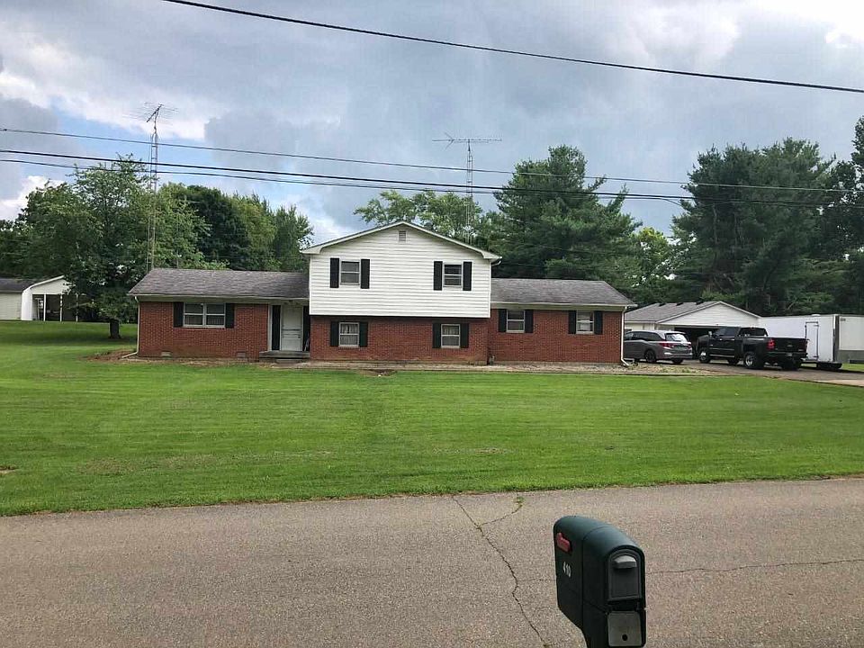1st image of 409 W Main St