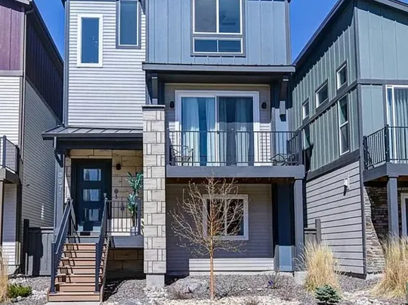 6371 Hijinks Ln, Colorado Springs, CO 80924