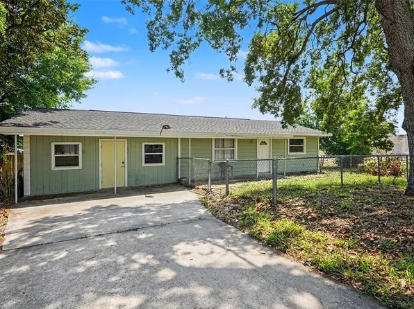 355 S Oak Ave, Frostproof, FL 33843