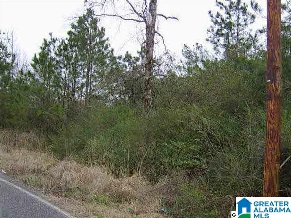 850 Pinewood Ave, Bessemer, AL 35023