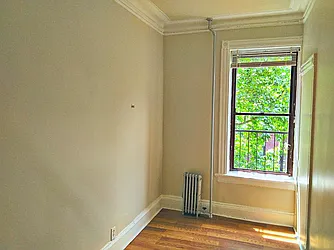 Rented by Nest Seekers International