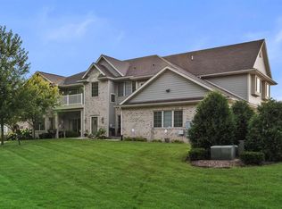 9256 66th Ave UNIT 82, Pleasant Prairie, WI 53158